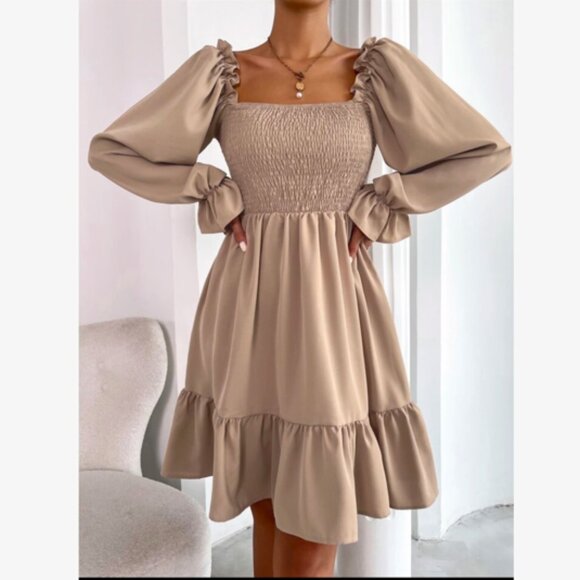 Khaki Square Neck Smocked Bodice Ruffle Hem Short Dress - Medium - Picture 1 of 12